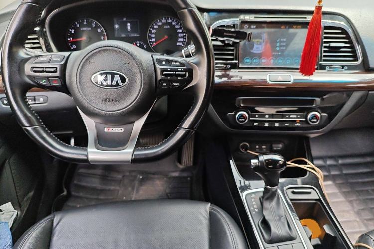 Used Kia K4 2014 1.6T Automatic Turbo Interior 2