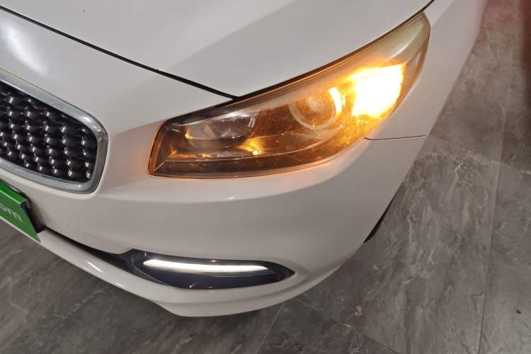 Used Kia K4 2014 1.8L Automatic GLS Left Front Headlight