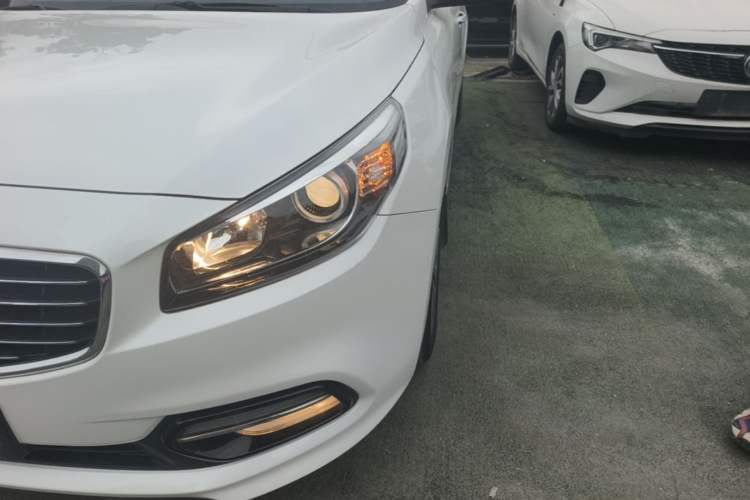 Used Kia K4 2014 1.8L Automatic DLX Left Front Headlight