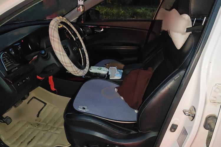 Used Kia K4 2014 1.8L Automatic DLX Left Front Seat