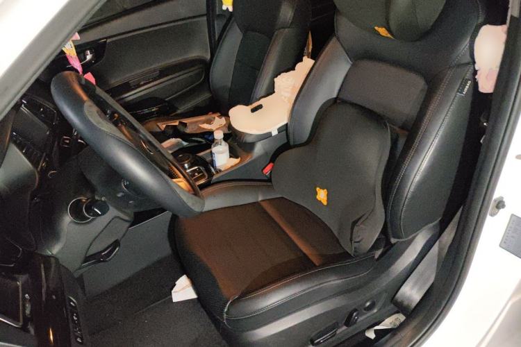 Used Kia K4 2014 1.8L Automatic GLS Left Front Seat