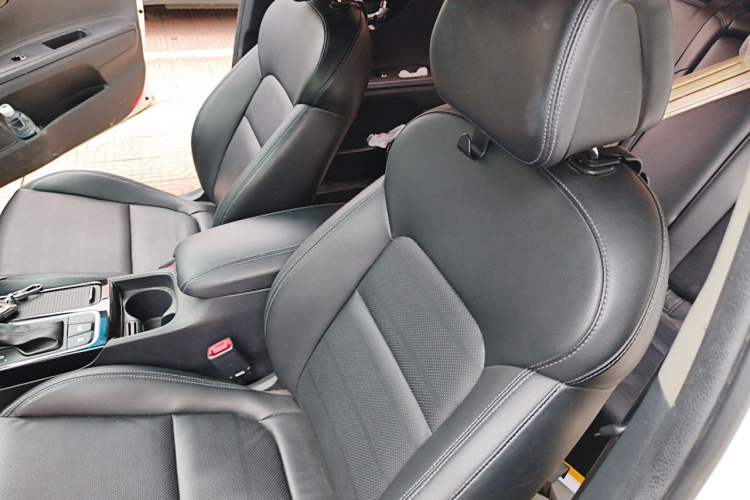 Used Kia K4 2014 1.6T Automatic Turbo Left Front Seat