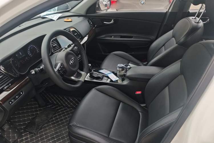 Used Kia K4 2014 1.6T Automatic Turbo Left Front Seat