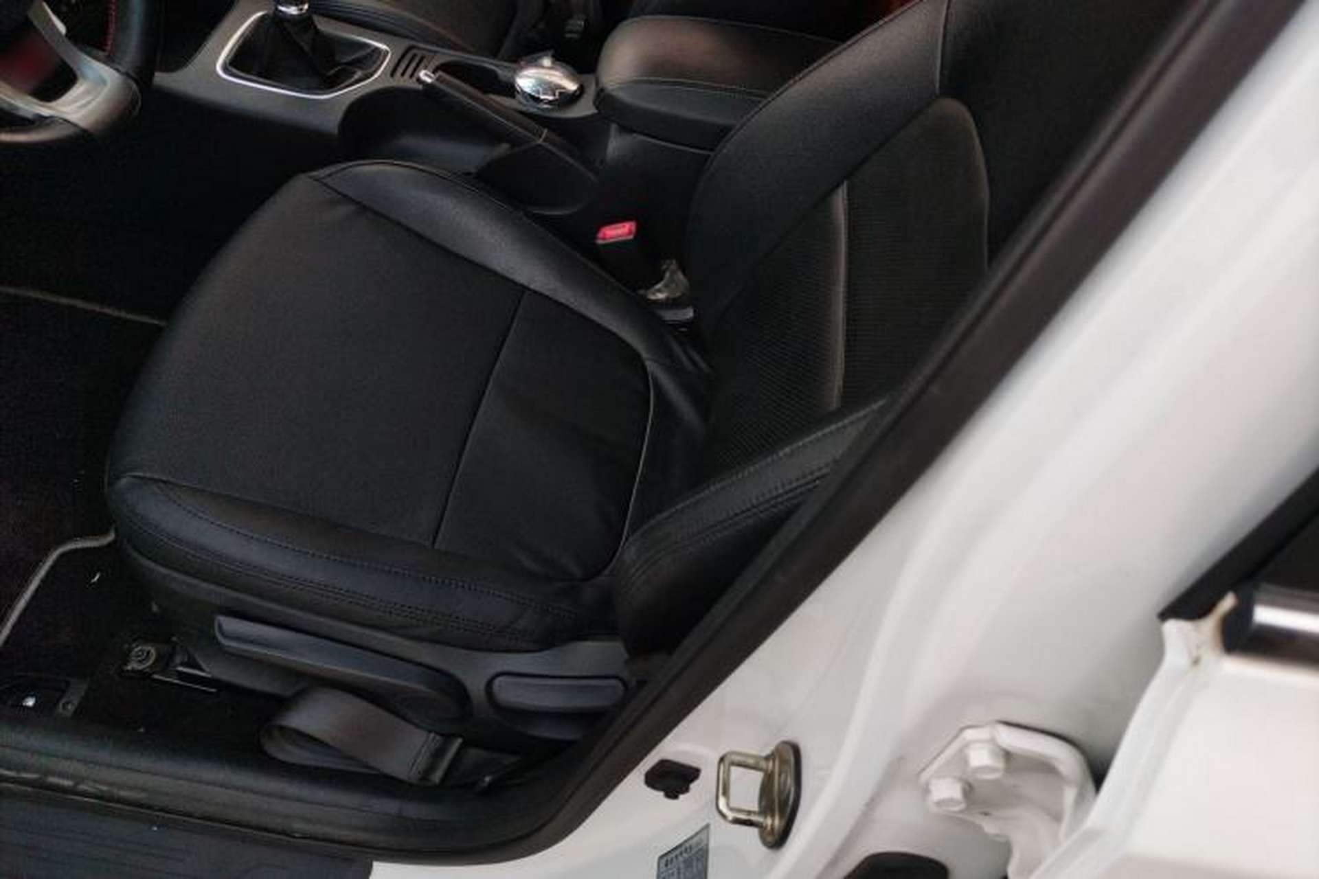 Used Kia K4 2014 1.8L Manual GL Left Front Seat