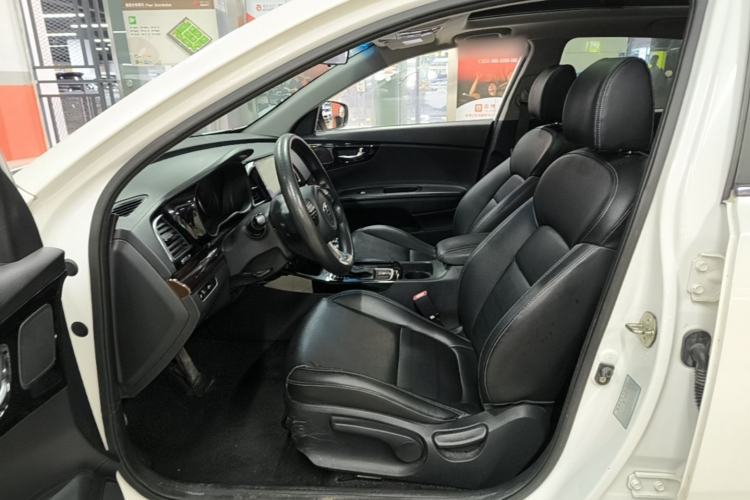 Used Kia K4 2014 1.8L Automatic GLS Left Front Seat