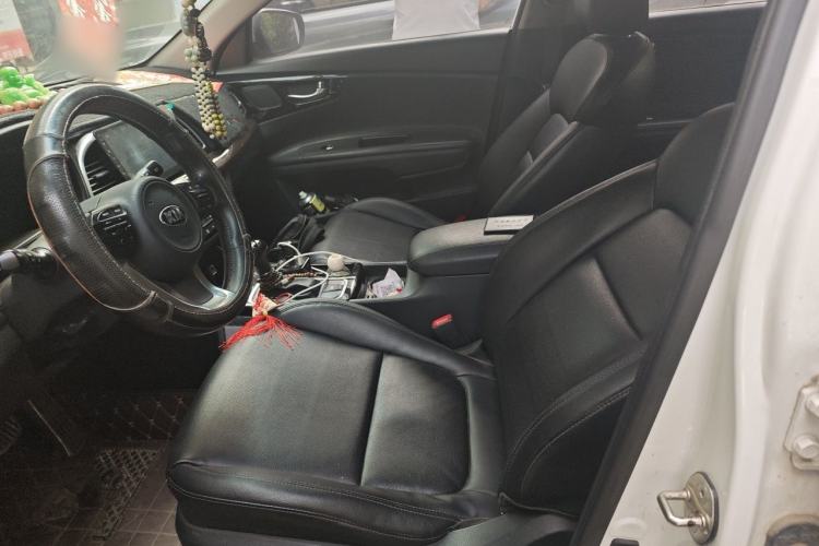 Used Kia K4 2014 1.8L Automatic GLS Left Front Seat