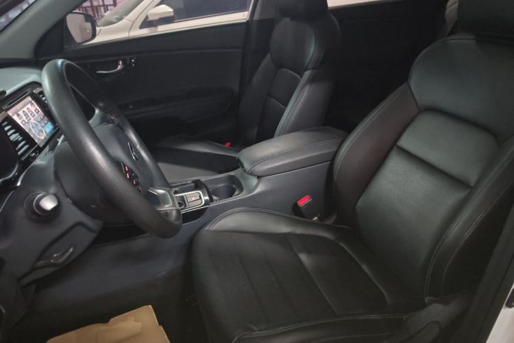 Used Kia K4 2014 1.8L Automatic GLS Left Front Seat
