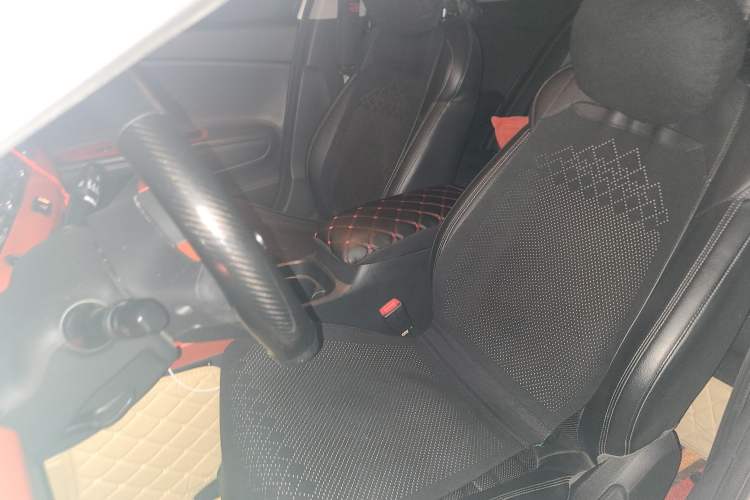 Used Kia K4 2014 1.8L Automatic GLS Left Front Seat