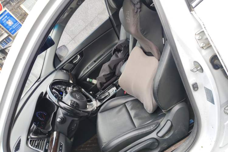 Used Kia K4 2014 1.6T Automatic Turbo Left Front Seat