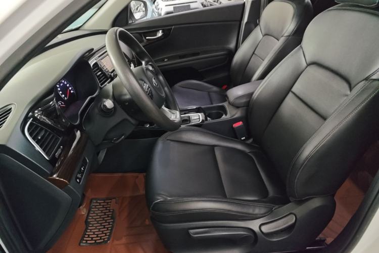 Used Kia K4 2014 1.8L Automatic GLS Left Front Seat