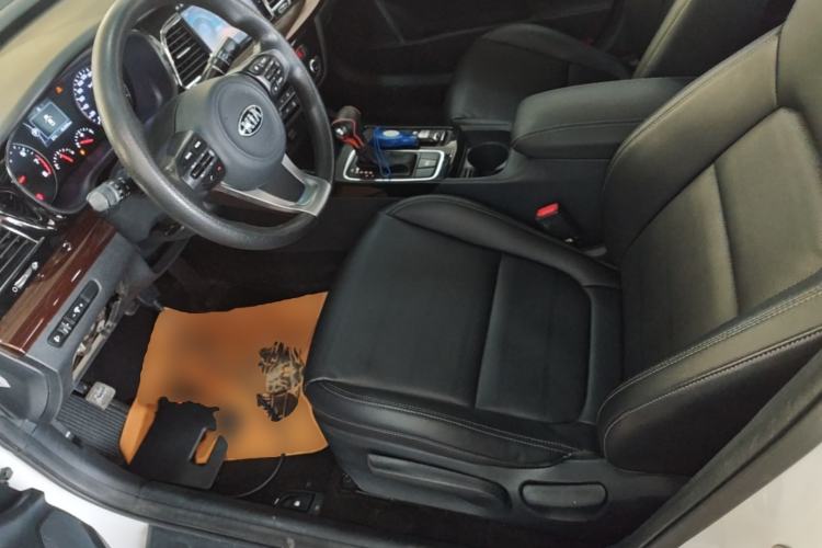 Used Kia K4 2014 1.8L Automatic GLS Left Front Seat