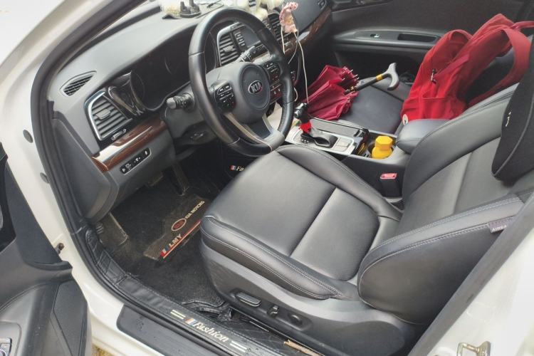 Used Kia K4 2014 1.8L Automatic DLX Left Front Seat