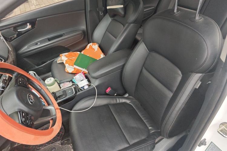 Used Kia K4 2014 1.8L Automatic DLX Left Front Seat