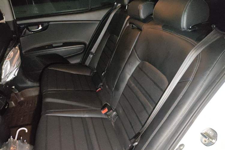 Used Kia K4 2014 1.8L Automatic GLS Left Rear Seat