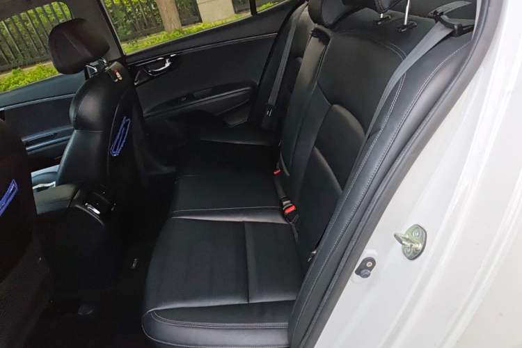 Used Kia K4 2014 1.6T Automatic Turbo Left Rear Seat