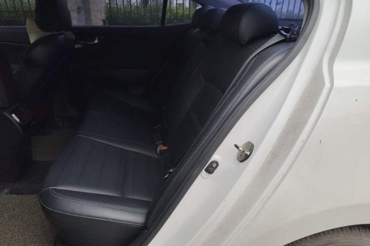 Used Kia K4 2014 1.8L Automatic DLX Left Rear Seat