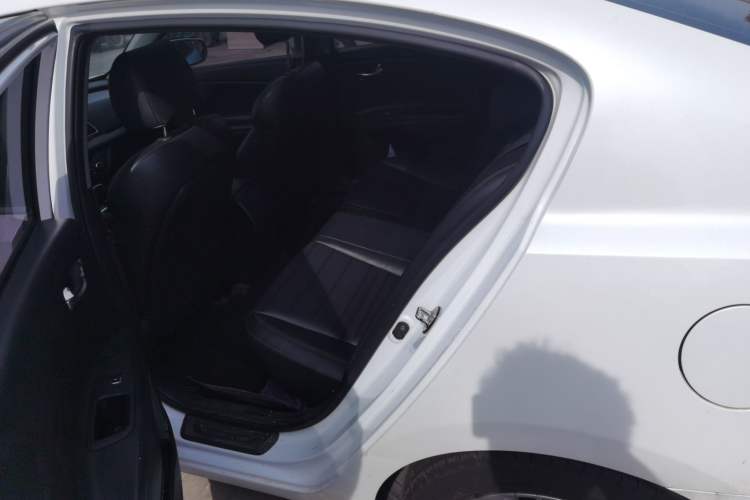 Used Kia K4 2014 1.8L Automatic GLS Left Rear Seat