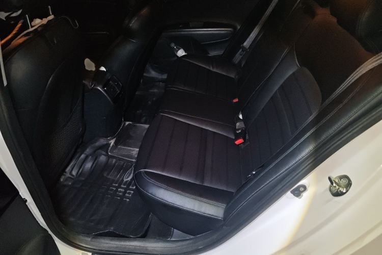 Used Kia K4 2014 1.8L Automatic DLX Left Rear Seat