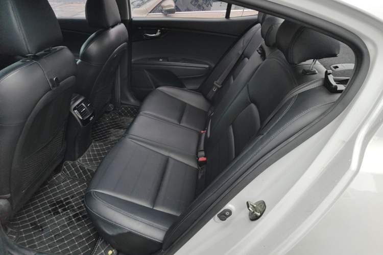 Used Kia K4 2014 1.8L Automatic DLX Left Rear Seat