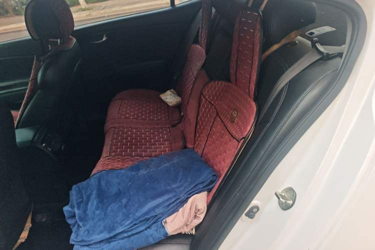 Used Kia K4 2014 1.8L Automatic DLX Left Rear Seat