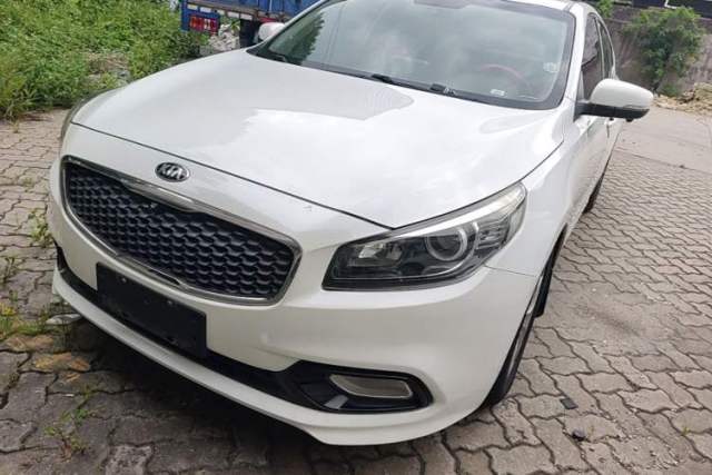 Ojetý Kia K4 2014 1.8L Manual GL