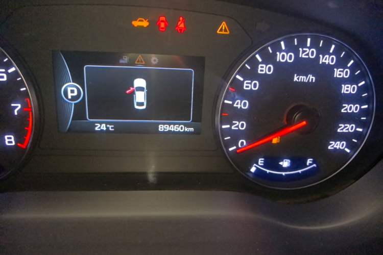 Used Kia K4 2014 1.8L Automatic DLX Odometer Close Up