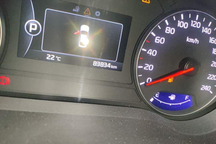 Used Kia K4 2014 1.8L Automatic GLS Odometer Close Up