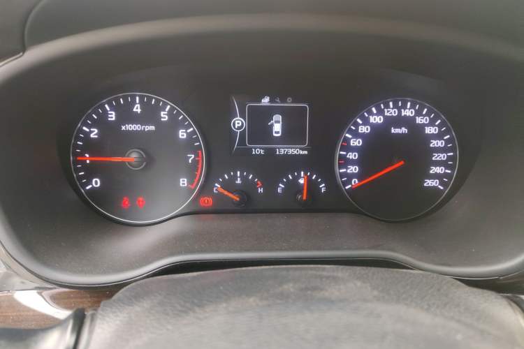 Used Kia K4 2014 1.6T Automatic Turbo Odometer Close Up