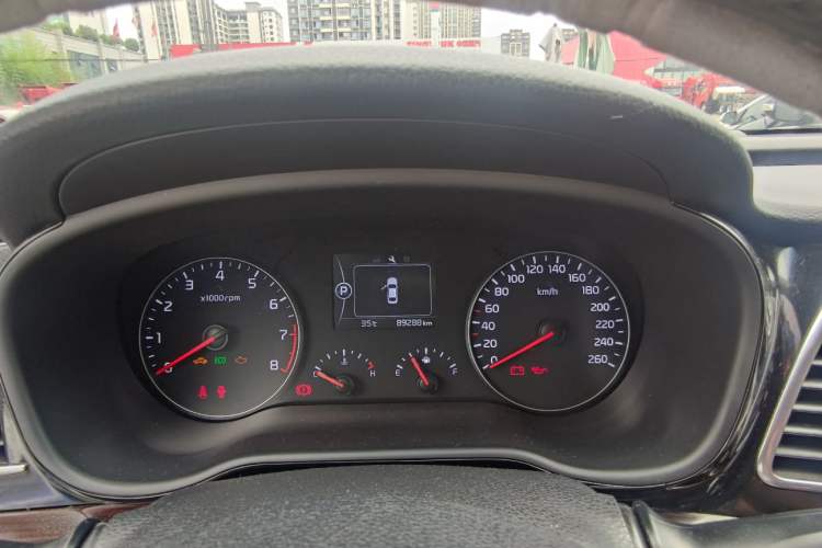 Used Kia K4 2014 1.6T Automatic Turbo Odometer Close Up