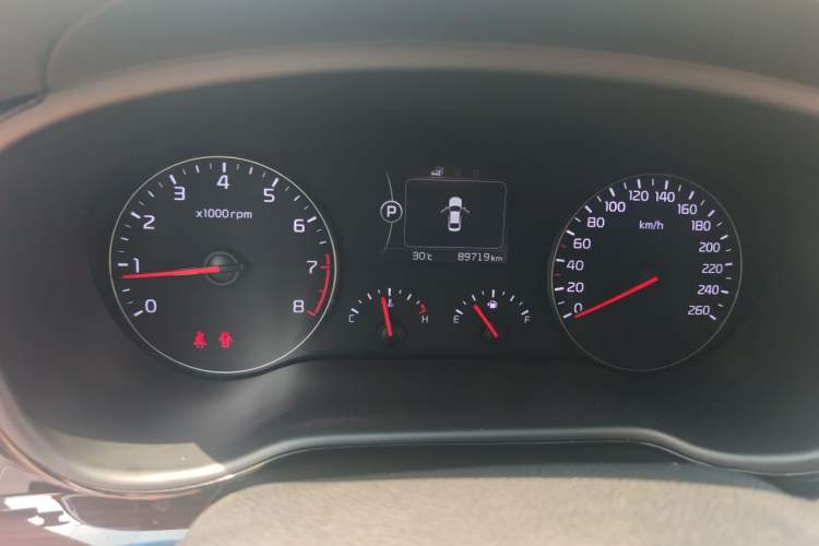 Used Kia K4 2014 1.6T Automatic Turbo Odometer Close Up