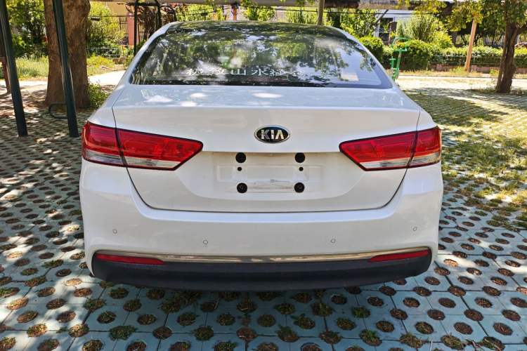 Used Kia K4 2014 1.8L Automatic GLS Rear