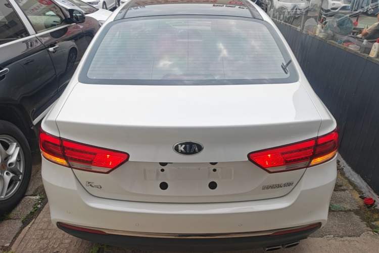 Used Kia K4 2014 1.8L Automatic DLX Rear