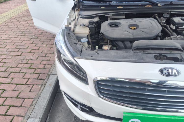 Used Kia K4 2014 1.8L Automatic DLX Right Front Headlight