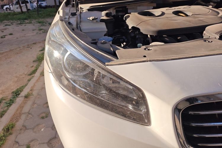 Used Kia K4 2014 1.8L Automatic DLX Right Front Headlight