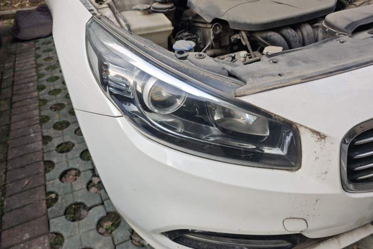 Used Kia K4 2014 1.8L Automatic GLS Right Front Headlight
