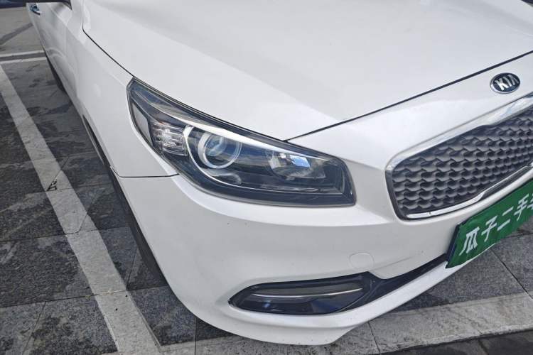 Used Kia K4 2014 1.8L Automatic GLS Right Front Headlight