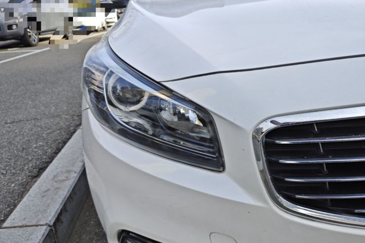 Used Kia K4 2014 1.8L Automatic DLX Right Front Headlight