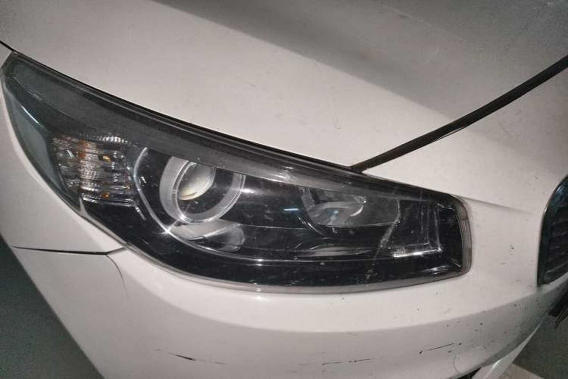 Used Kia K4 2014 1.8L Automatic GLS Right Front Headlight
