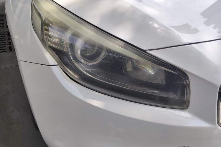 Used Kia K4 2014 1.8L Automatic DLX Right Front Headlight