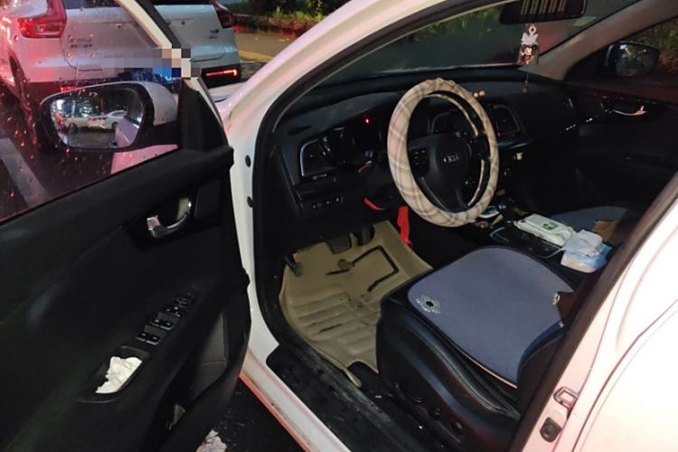 Used Kia K4 2014 1.8L Automatic DLX Right Front Seat