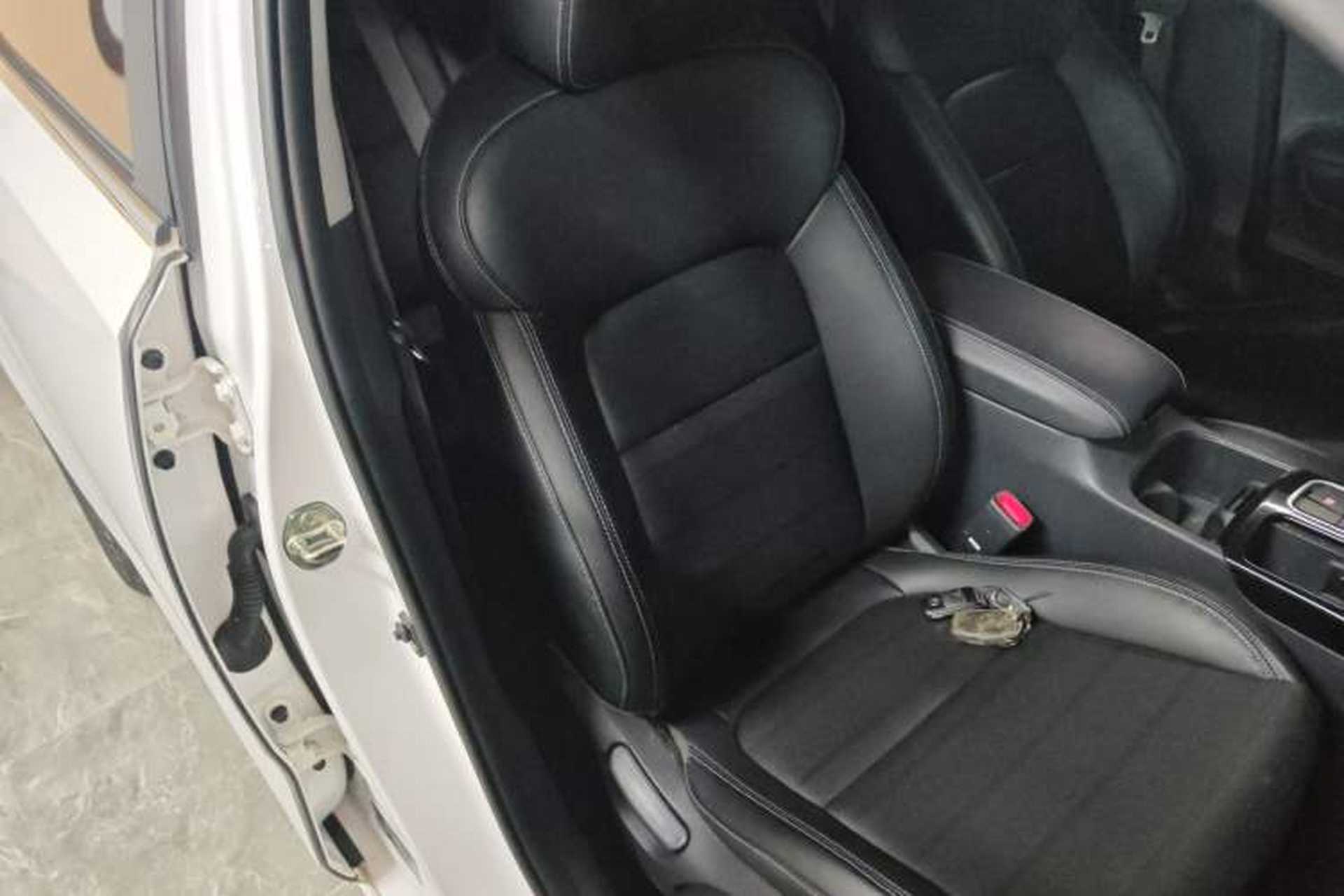 Used Kia K4 2014 1.8L Automatic GLS Right Front Seat