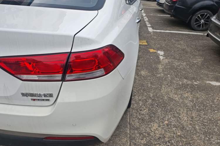 Used Kia K4 2014 1.6T Automatic Turbo Right Rear Taillight