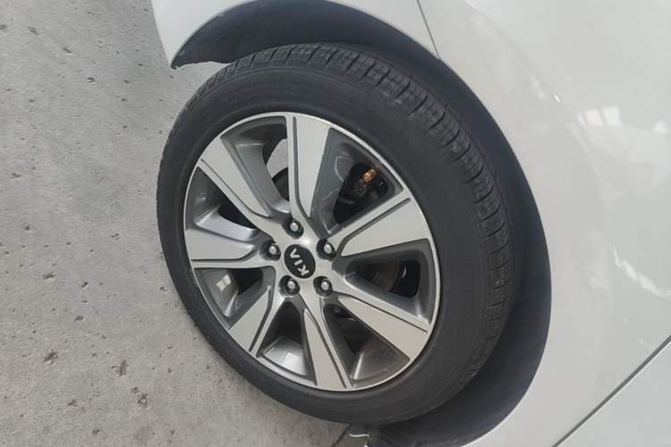 Used Kia K4 2014 1.6T Automatic Turbo Right Rear Wheel Hub