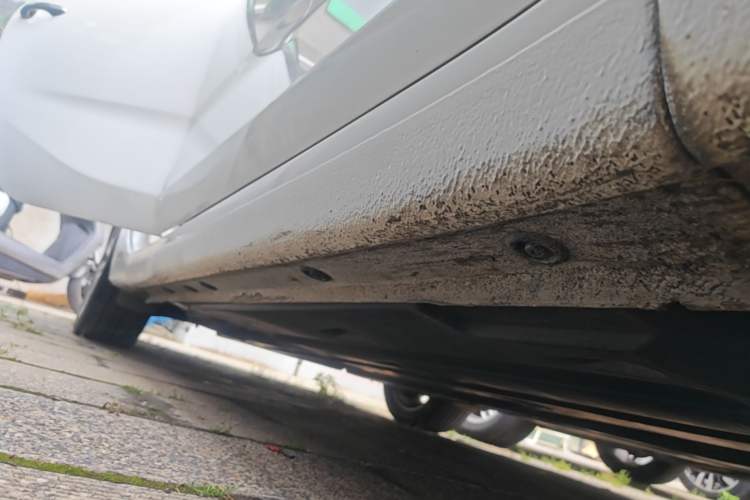 Used Kia K4 2014 1.8L Automatic DLX Right Side Sill