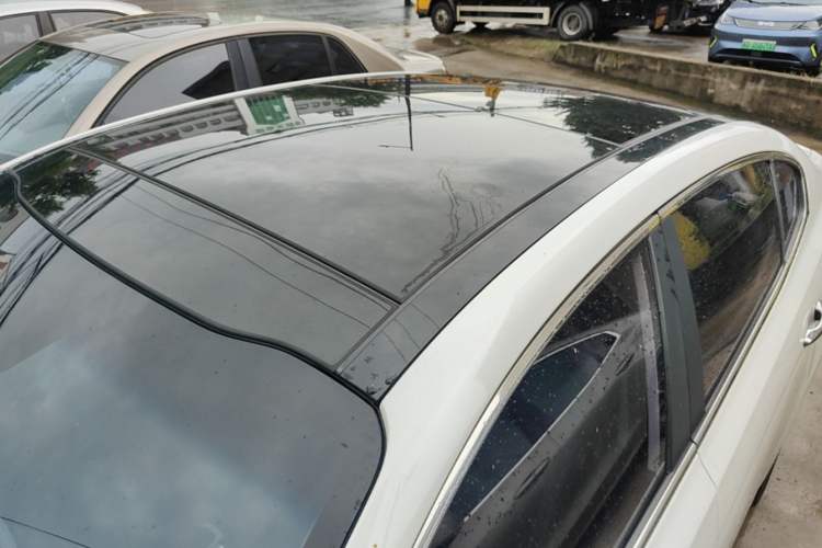 Used Kia K4 2014 1.8L Automatic DLX Roof