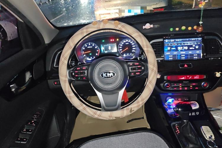 Used Kia K4 2014 1.8L Automatic DLX Steering Wheel