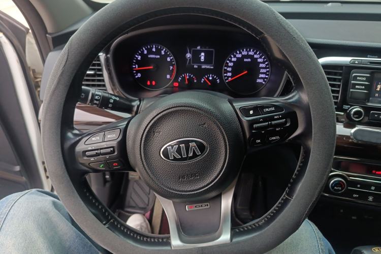 Used Kia K4 2014 1.6T Automatic Turbo Steering Wheel