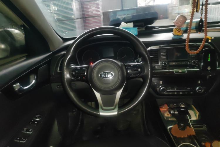 Used Kia K4 2014 1.8L Automatic GLS Steering Wheel