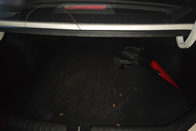 Used Kia K4 2014 1.8L Automatic GLS Trunk