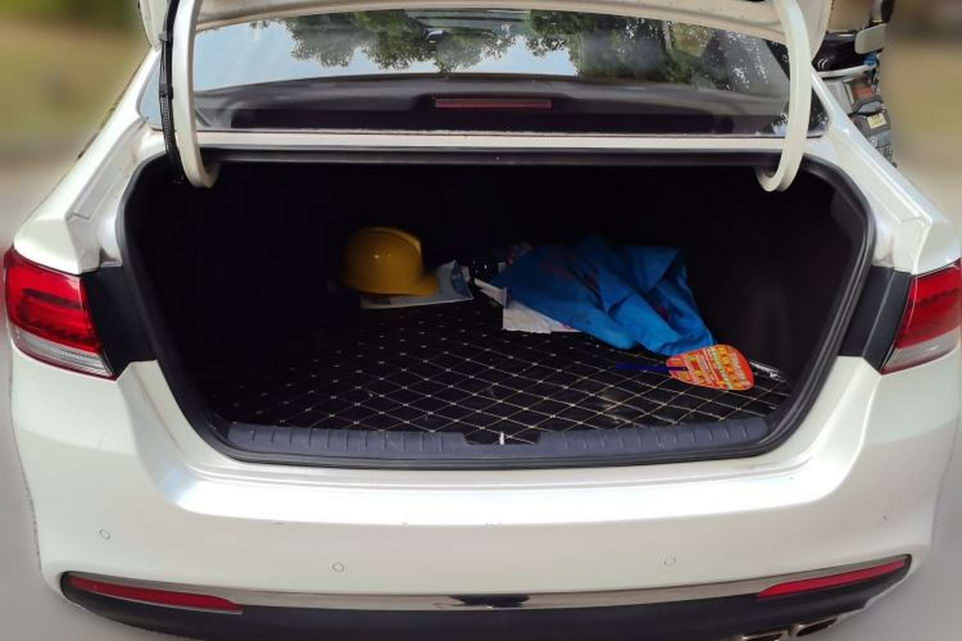 Used Kia K4 2014 1.8L Automatic DLX Trunk